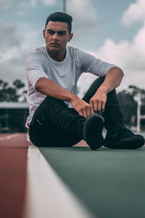 世界上最狠最搞笑的人世界上最狠最搞笑的人是谁